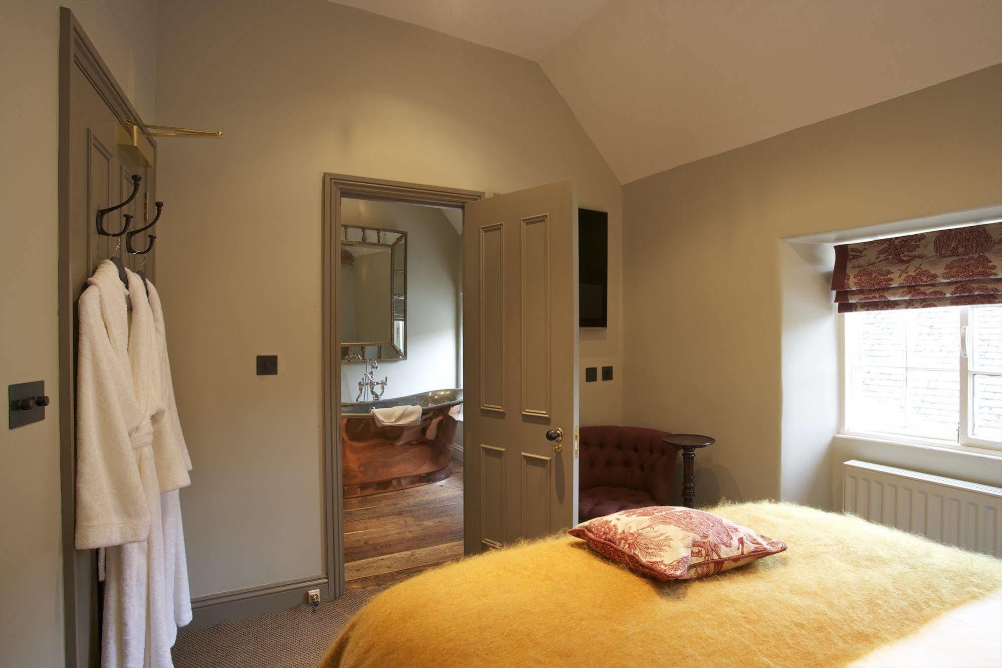 The Wheatsheaf Inn Bourton-on-the-Water Luaran gambar